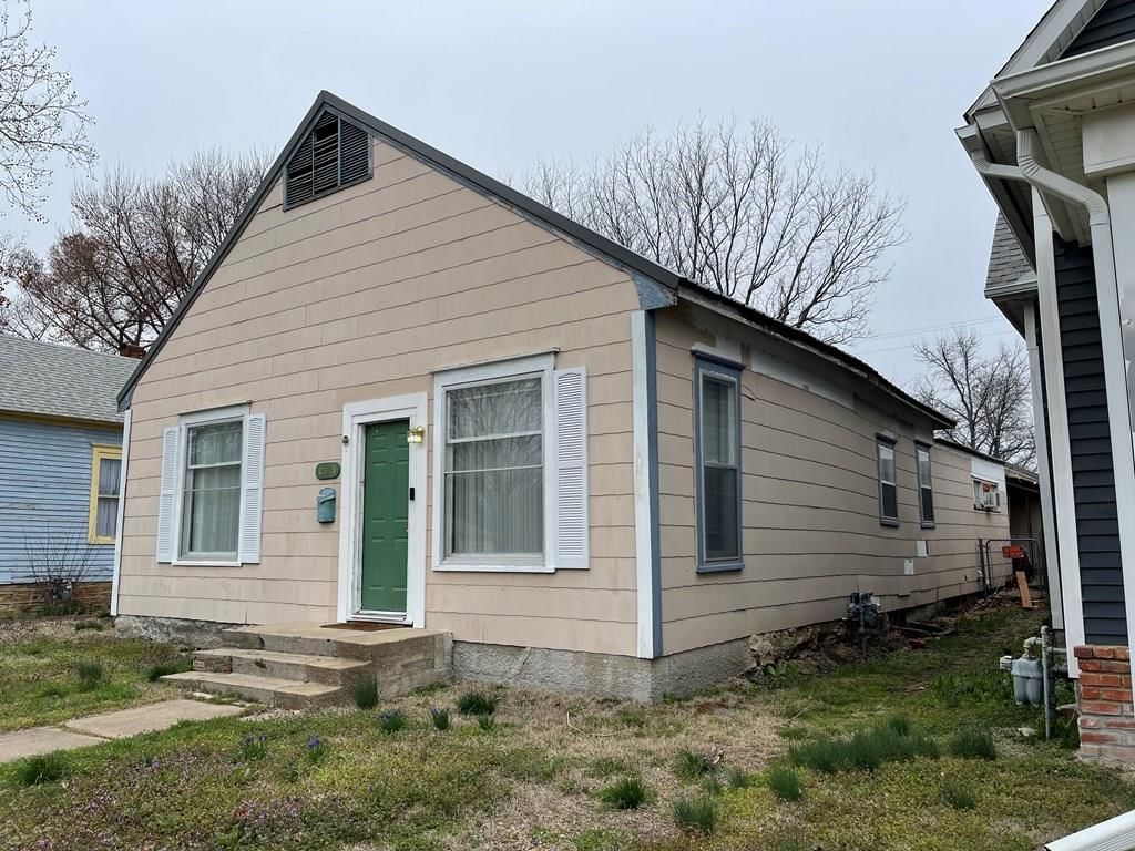 1425 Belmont N/A — photo 33