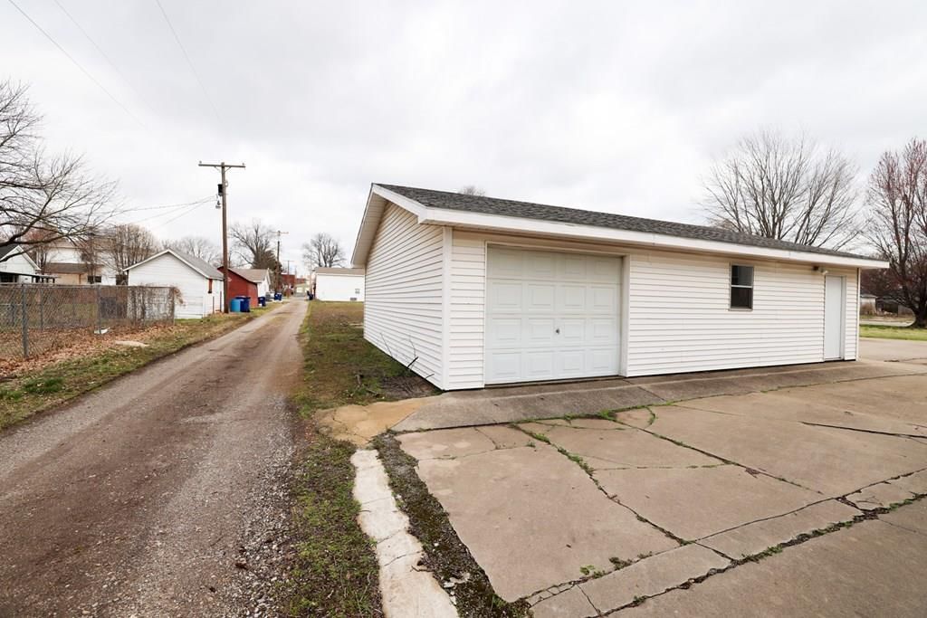 429 S Kansas N/A — photo 6