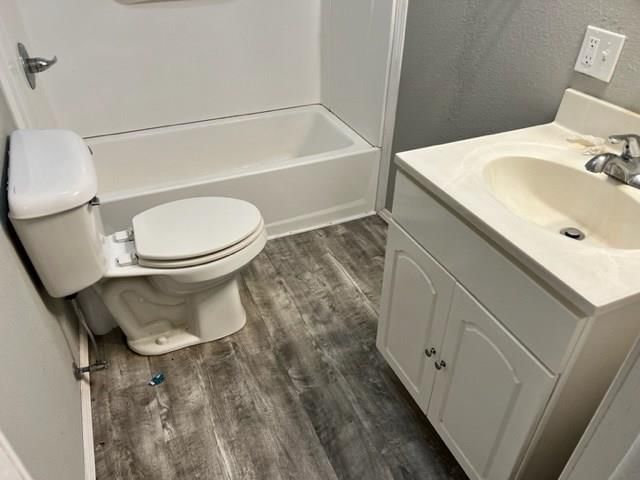 1120 W 9th N/A — photo 5