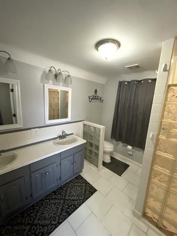2919 Clark Avenue — photo 17