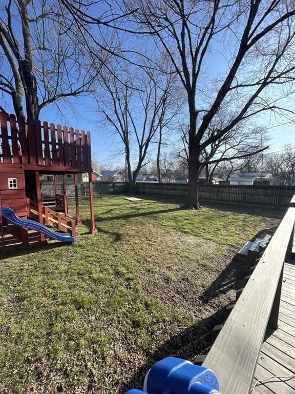 2919 Clark Avenue — photo 30