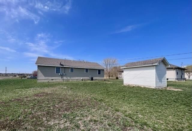 305 Kennedy Avenue — photo 13