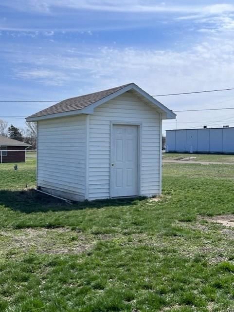 305 Kennedy Avenue — photo 14