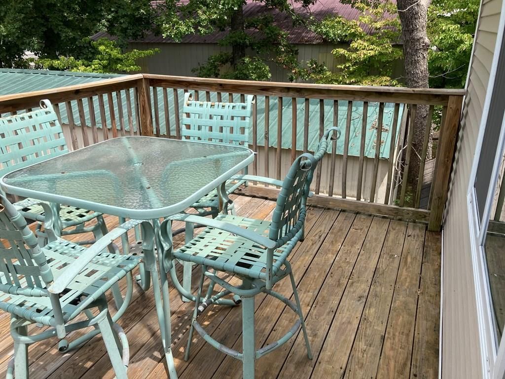 453730 Osage Avenue — photo 29