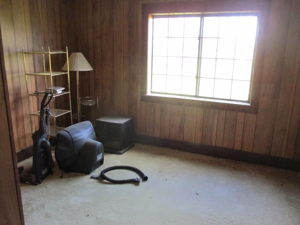 755 SE Greenlawn Road — photo 20