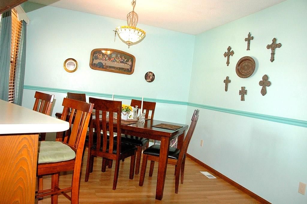 3210 Clark Avenue — photo 7