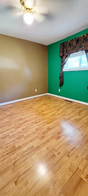 129 S Taylor Street — photo 14