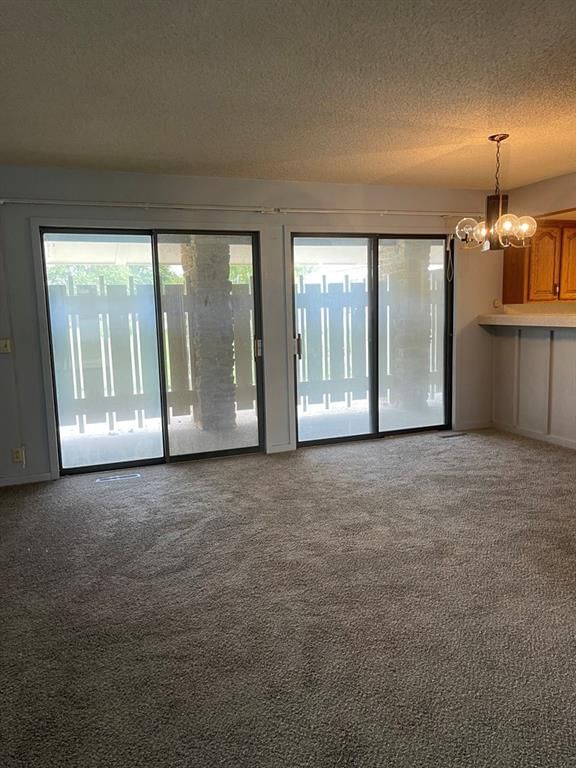 905 S Windsor Road — photo 41