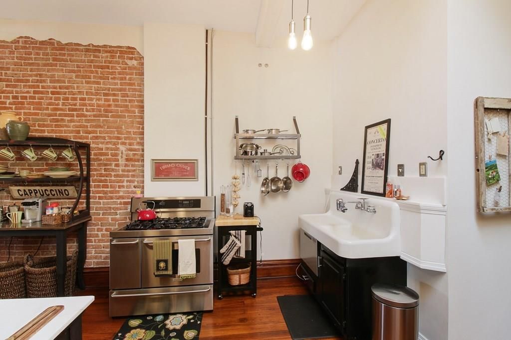 1720 Main Street — photo 9