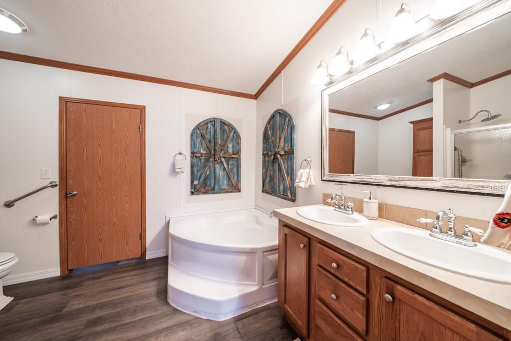 1395 CR 4600 N/A — photo 12