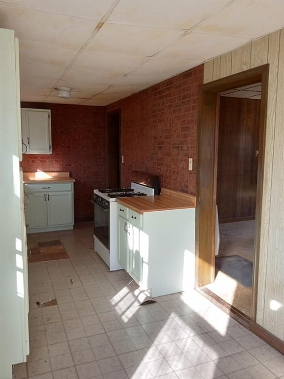 205 Spruce Street — photo 19