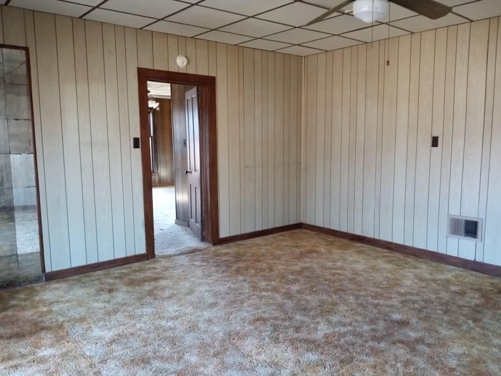 205 Spruce Street — photo 31