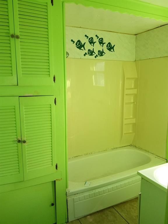 205 Spruce Street — photo 42