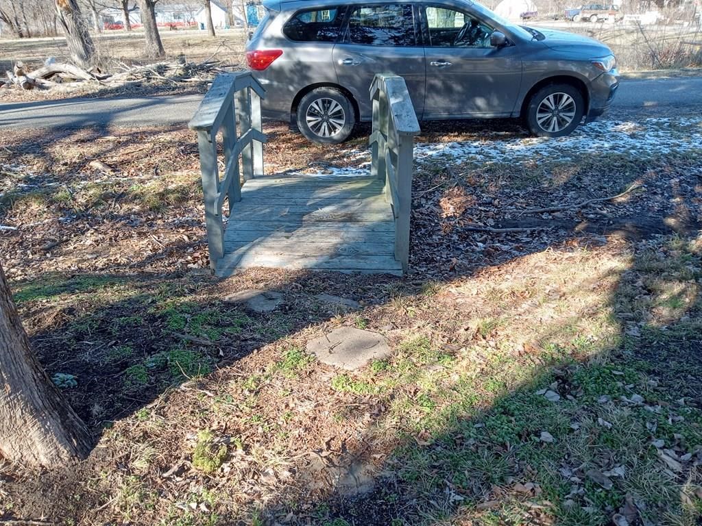 205 Spruce Street — photo 46