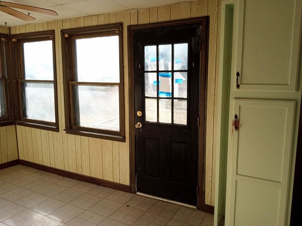205 Spruce Street — photo 9