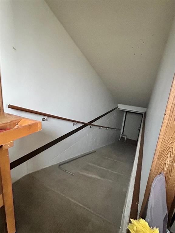 423 Parkway Drive — photo 35