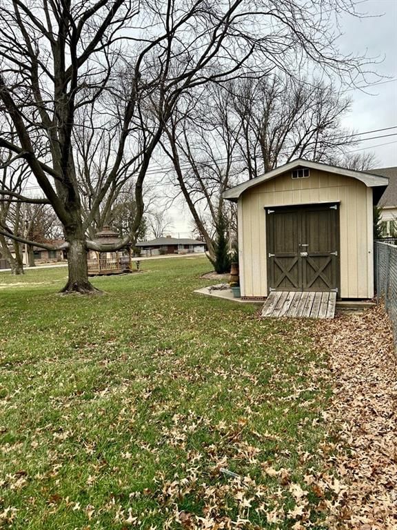 423 Parkway Drive — photo 36