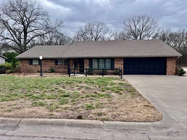 502 Centennial Avenue — photo 37