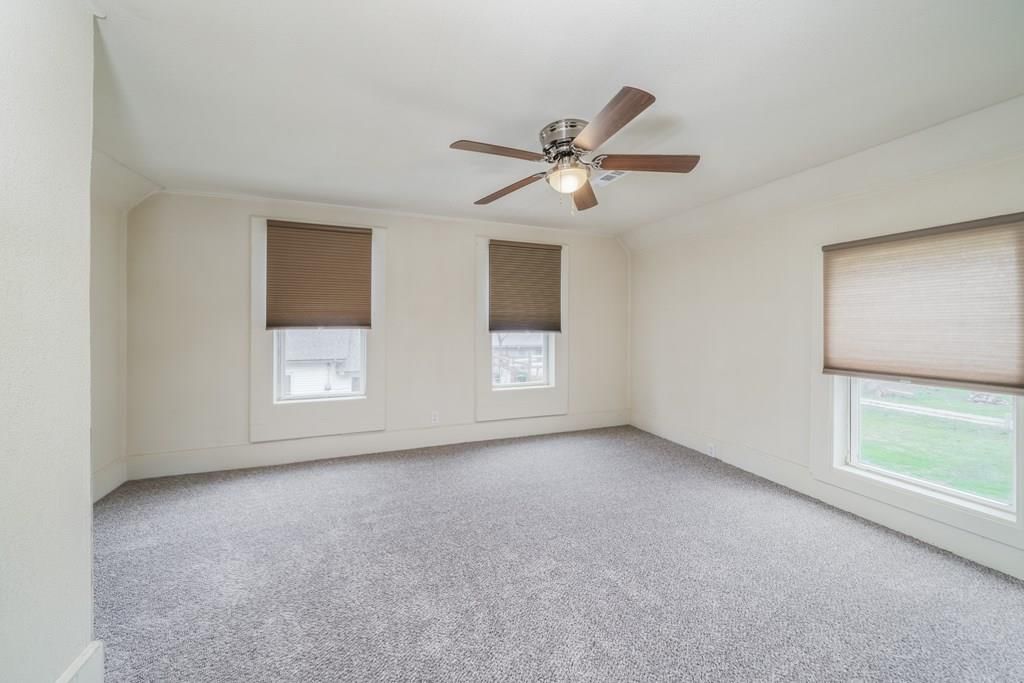 828 Walnut Street — photo 20