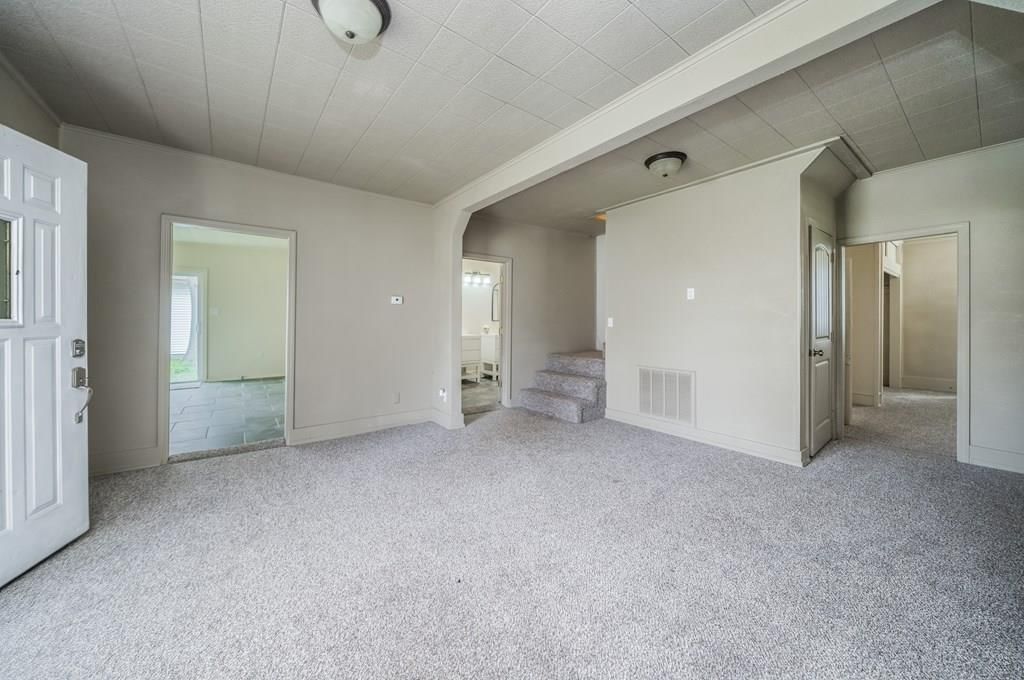 828 Walnut Street — photo 30