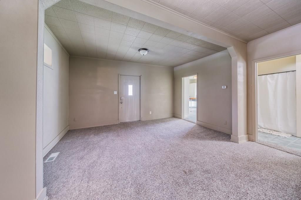 828 Walnut Street — photo 31