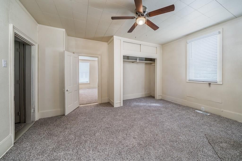 828 Walnut Street — photo 33