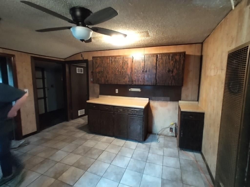 433 S Kentucky Avenue — photo 3