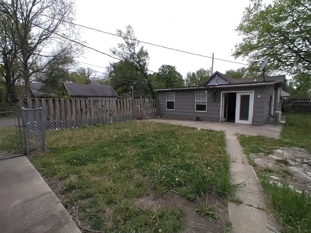 433 S Kentucky Avenue — photo 23