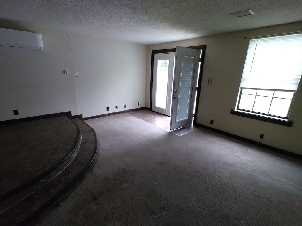 433 S Kentucky Avenue — photo 32