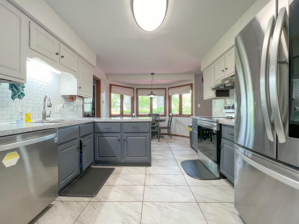 2724 Fairway Drive — photo 11