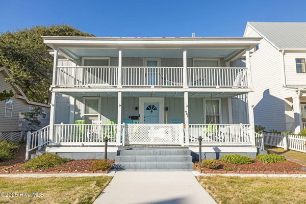 906 Shepard Street