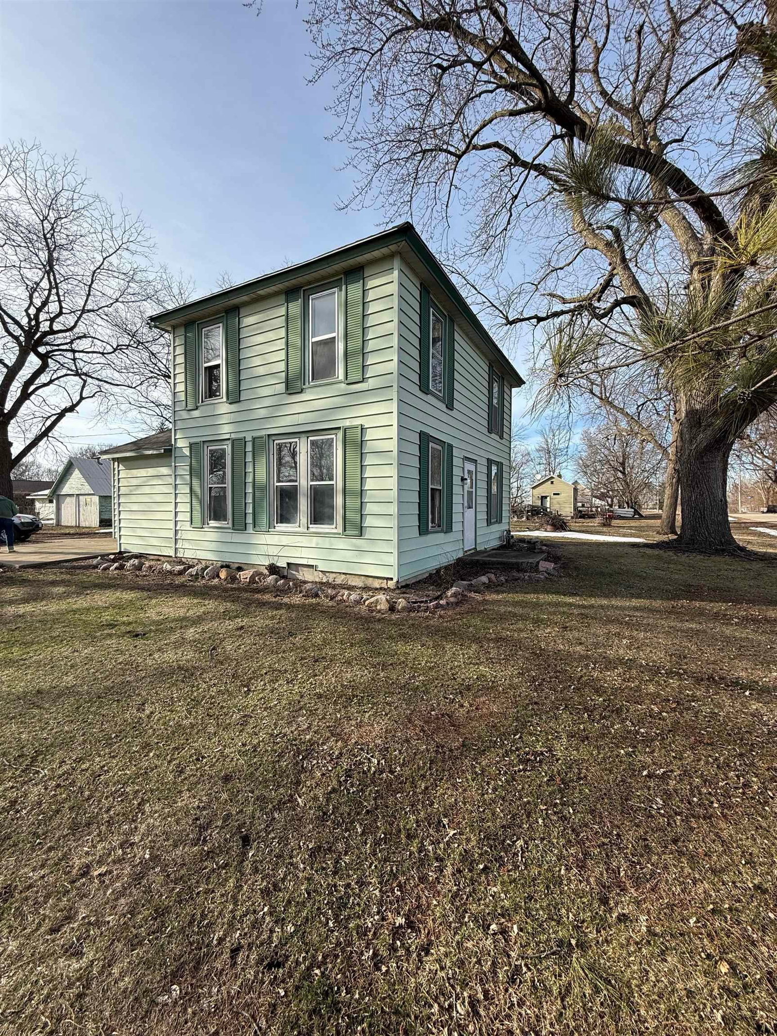 410 Taylor Ave Ave, Terril, IA, 51364 — photo 1