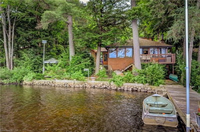 Single Family sold at 1065 RAINBOW Lane, Bracebridge, Ontario, P1L 1X3 - Draper - MLS: 210953