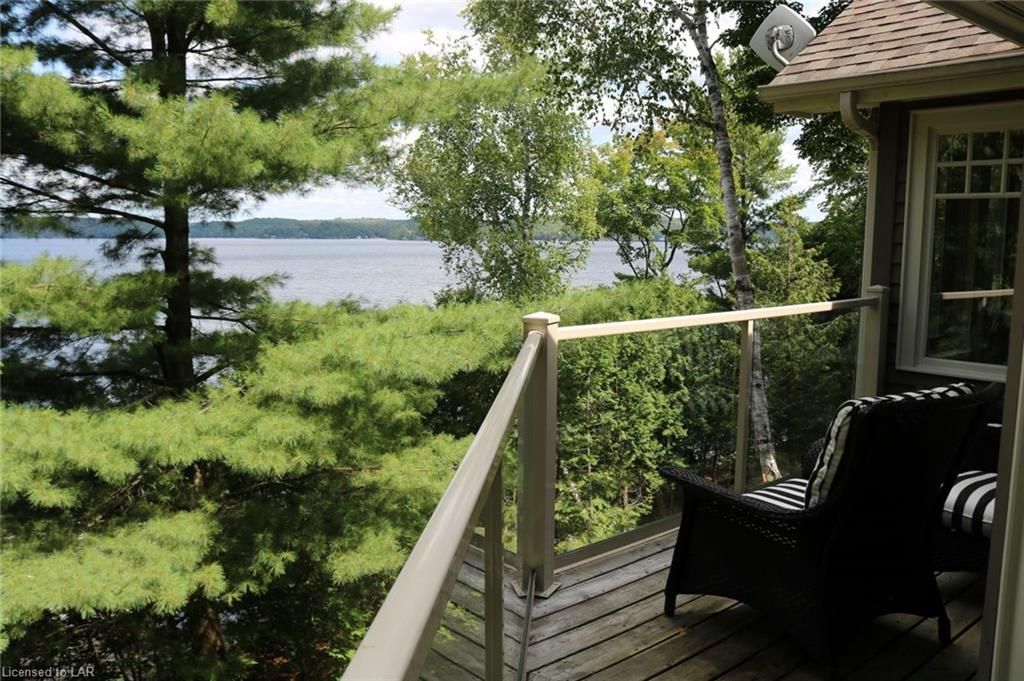 Single Family sold at 35 WOODSVIEW Trail, Seguin Twp, Ontario, P0C 1J0 - Seguin - MLS: 241153