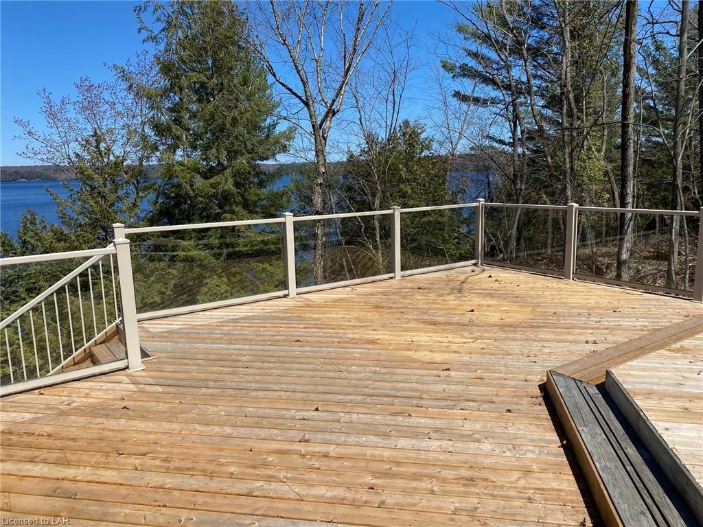 Single Family sold at 35 WOODSVIEW Trail, Seguin Twp, Ontario, P0C 1J0 - Seguin - MLS: 241153