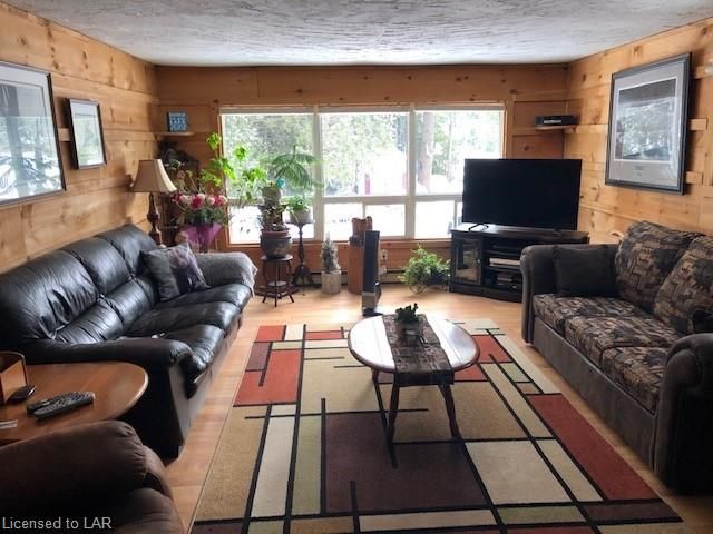 Single Family Residence sold at 1013 Precambrian Drive, Algonquin Highlands, Sherborne, P0A 1E0 - MLS: 244933