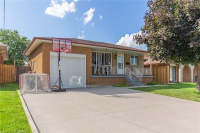 Single Family sold at 93 NUGENT Drive, Hamilton, Ontario, L8H 2N1 - Kentley - MLS: 30758545
