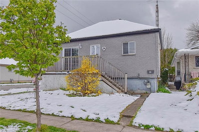 Single Family Residence sold at 24 Alexandra Boulevard, St. Catharines, ON, L2P 1J7 - Secord Woods - MLS: 40095899