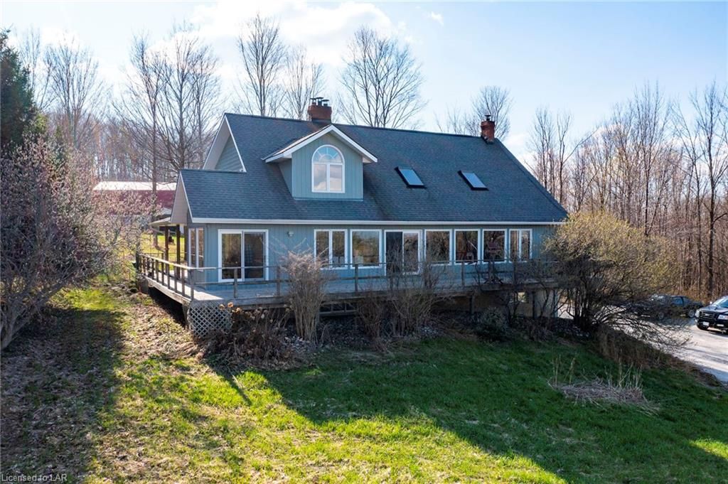 Single Family sold at 3316 COLLINGWOOD Street, Clearview, Ontario, L0M 1G0 - Rural Clearview - MLS: 40095900