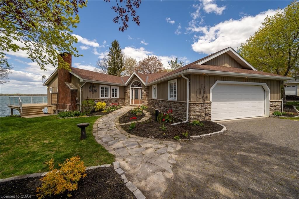 Single Family sold at 342 ISLAND Road, Prince Edward County, Ontario, K0K 2T0 - Hallowell Ward - MLS: 40114230