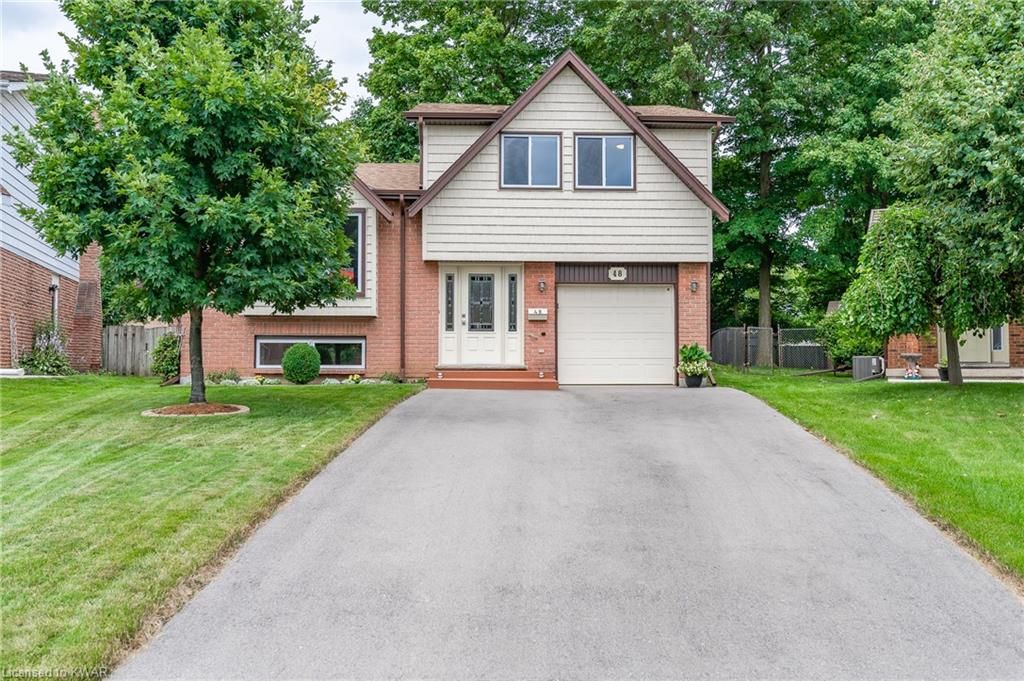 Single Family sold at 48 CEDAR CREST Street, Kitchener, Ontario, N2N 1Y2 - Forest Heights - MLS: 40142077