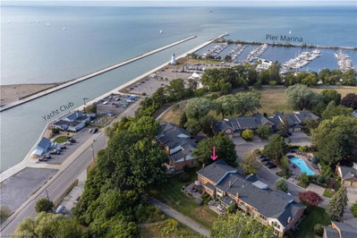 Row/Townhouse sold at 21-5 Carn Castle Gate, St. Catharines, ON, L2N 5V4 - Lakeshore - MLS: 40163235