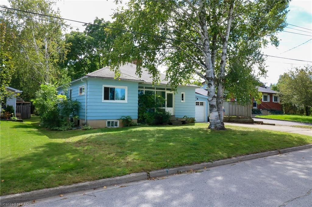 Single Family sold at 83 ELMA Street, Thornbury, Ontario, N0H 2P0 - Blue Mountains - MLS: 40167163