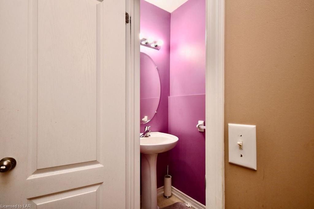 Single Family Residence sold at 27 Pearl Drive, Orillia, ON, L3V 0A5 - Westridge - MLS: 40170904