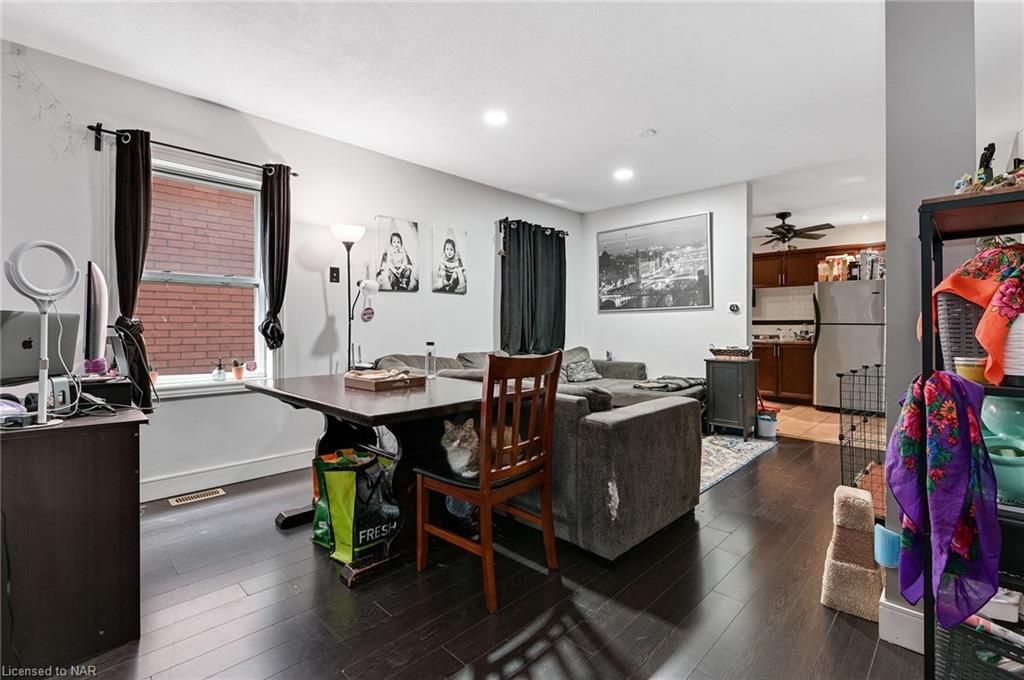 Single Family sold at 139 FREDERICK Avenue, Hamilton, Ontario, L8H 4L1 - Crown Point - MLS: 40175306