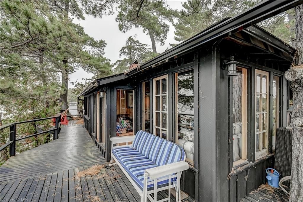 Single Family Residence sold at 1 Dunbarton Island, Port Carling, ON, P0B 1J0 - Medora - MLS: 40177458