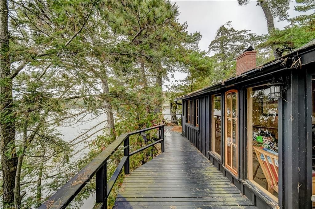 Single Family Residence sold at 1 Dunbarton Island, Port Carling, ON, P0B 1J0 - Medora - MLS: 40177458