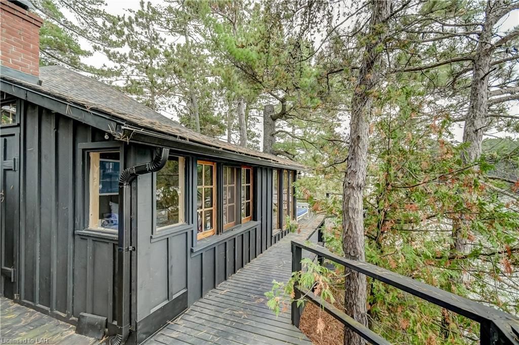Single Family Residence sold at 1 Dunbarton Island, Port Carling, ON, P0B 1J0 - Medora - MLS: 40177458