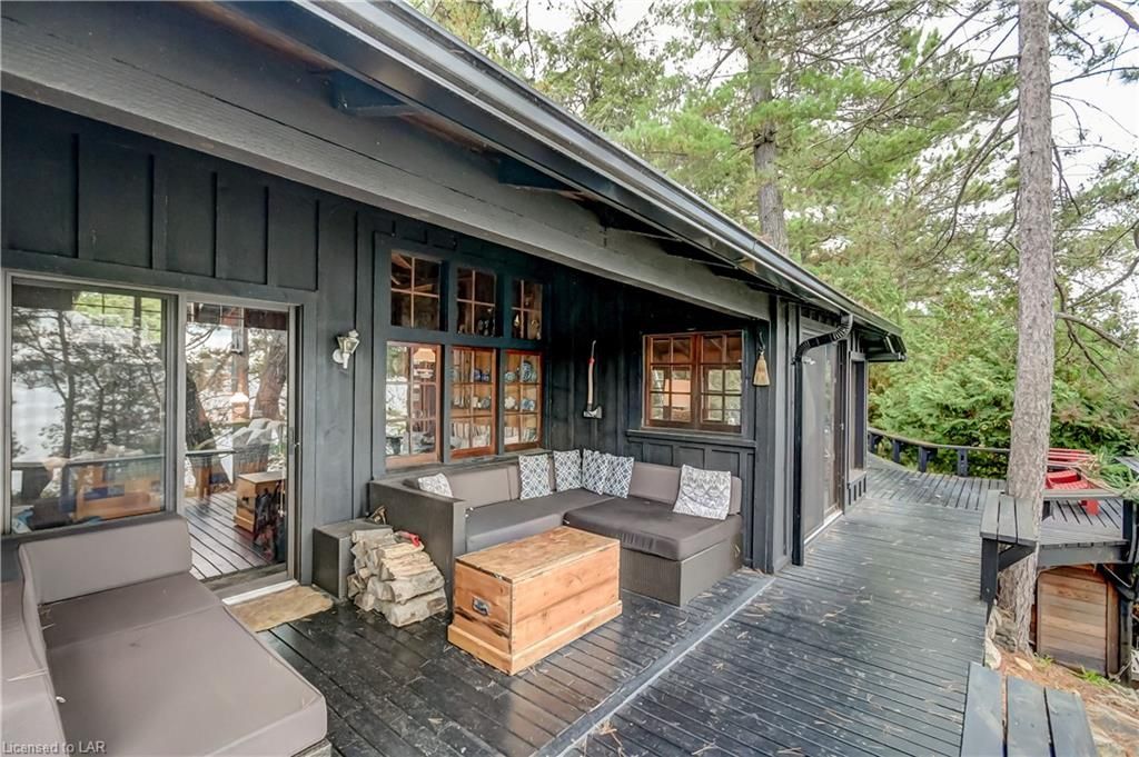 Single Family Residence sold at 1 Dunbarton Island, Port Carling, ON, P0B 1J0 - Medora - MLS: 40177458