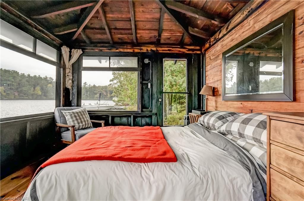 Single Family Residence sold at 1 Dunbarton Island, Port Carling, ON, P0B 1J0 - Medora - MLS: 40177458